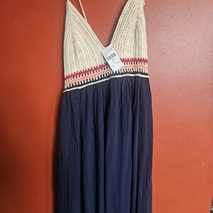 Fashion Nova Cream and Navy Maxi Dress